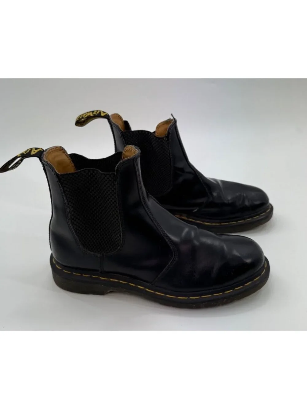 Dr. Martens Black Chelsea Boots Mens Size 8 US Slip-On Leather